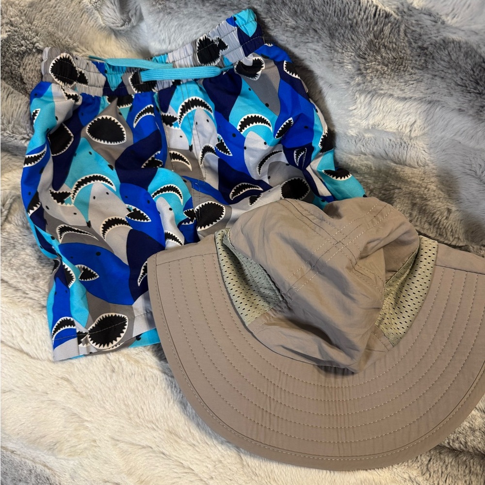 Okie Dokie - Toddler Boys Swim Trunks & Sun Hat - 3T/Small